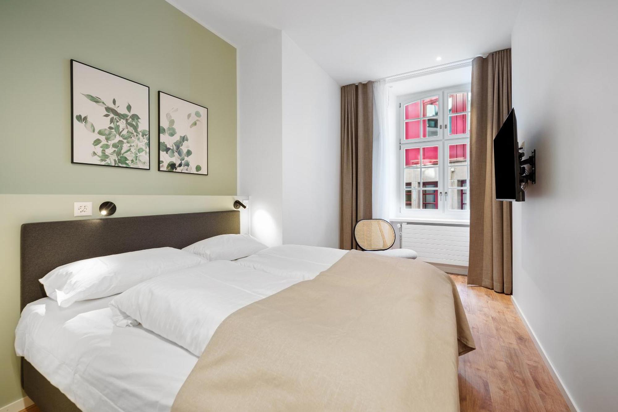 Limehome Basel Muenzgasse Номер фото