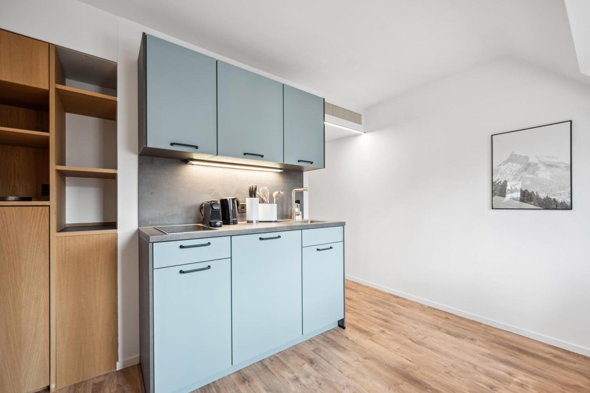 Limehome Basel Muenzgasse Номер фото